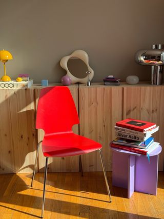 Silla vintage IKEA Vilmar Roja Diseño space age