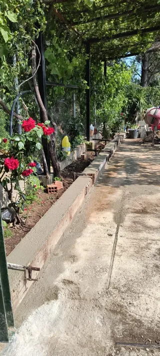 Servicios de albañilería y pintura.