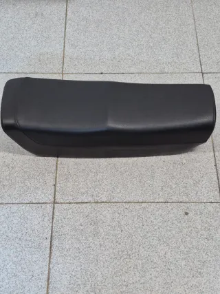 Asiento Vespino Negro "Nuevo"
