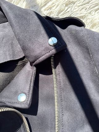 Cazadora Stradivarius Negra