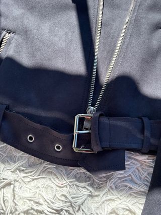 Cazadora Stradivarius Negra