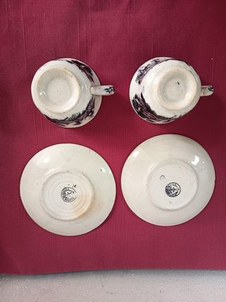 Tazas y platos La Cartuja