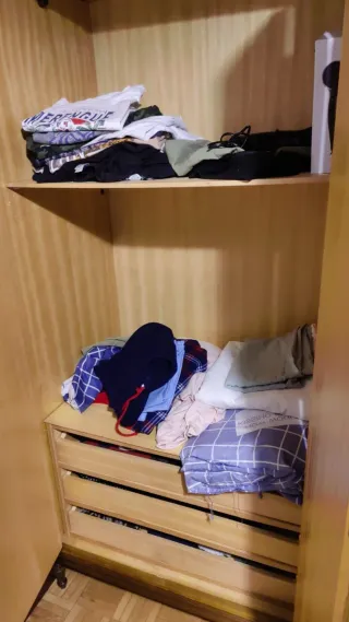 Armario de madera 4 puertas