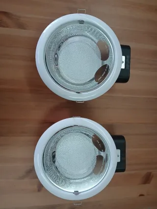 Focos empotrables (2 unidades)