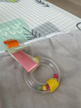 Alfombra de actividades para bebé elefante