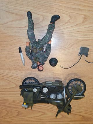 Madelman Juguete con Moto