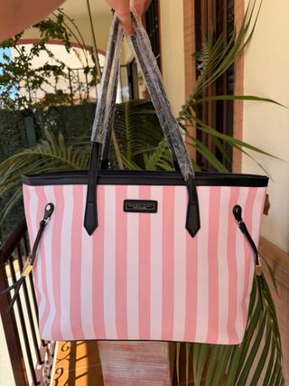 Bolso rayas Victoria's Secret rosa y blanco