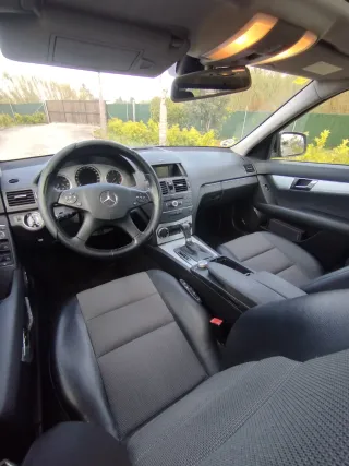 Mercedes-Benz c 220 2008