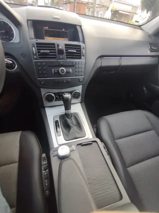 Mercedes-Benz c 220 2008