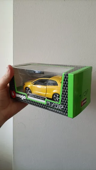 Bburago VW Polo GTI Mark 5 1:32 Amarillo
