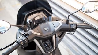 Yamaha N MAX 125 Negra