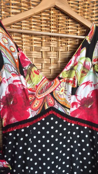 Traje de flamenca volantes lunares