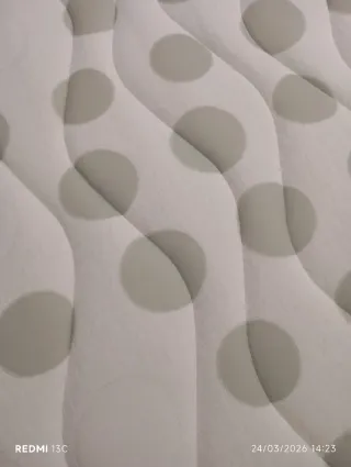 Colchón, almohada y edredón