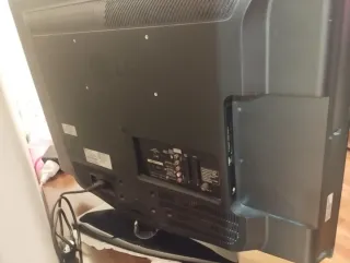 Televisor LG Negro, 32" mando