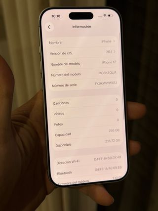 iPhone 17 256GB Blanco - Batería 100%