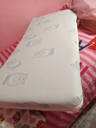 Cuna de viaje Lionelo Flower Flamingo + colchón