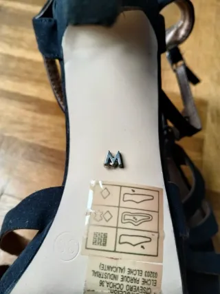 Sandalias de tacón negras Maria Mare