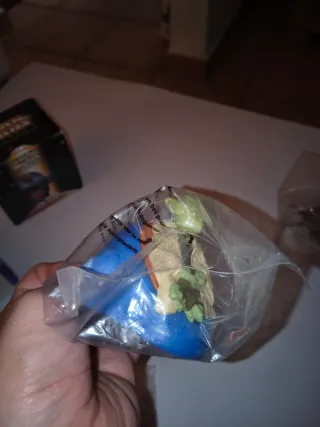 6 figuras promocionales de star Wars