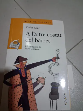 Pack libros en valenciano 15€ pack o 5€ suelto