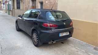 Alfa Romeo 147 2005