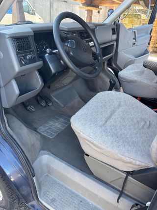 Volkswagen T4 Caravelle