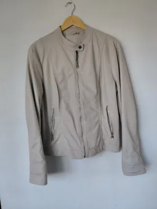 Chaqueta cuero crudo T.42-44, utilizada 1 vez