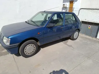 Peugeot 205 1999