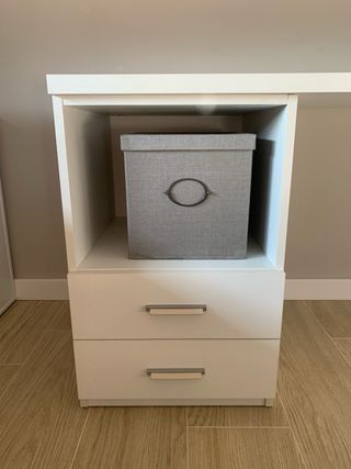 Escritorio blanco Kibuc con cajones