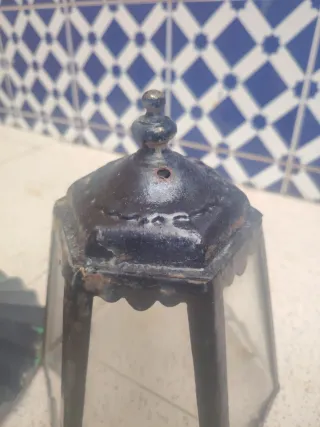 Farol de metal para exterior