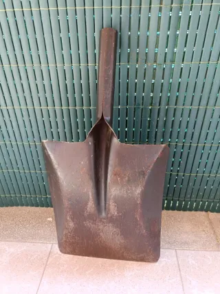 Antigua Pala de Forja ALYCO - Industrial S. XX