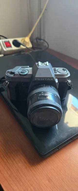 Cámara Pentax P30T Negra/Gris