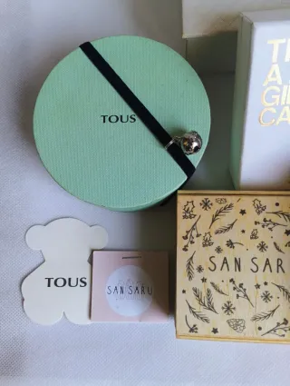 Lote 5 cajas de joyería de marca Tous Zara Lotus