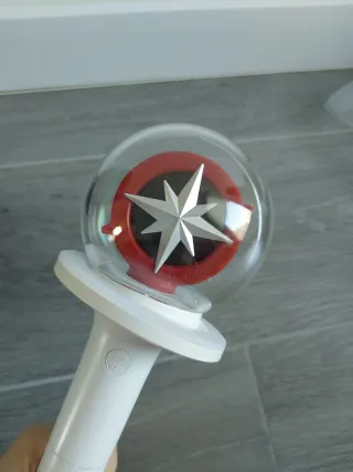 Lightstick Stray Kids pracicamente NUEVO