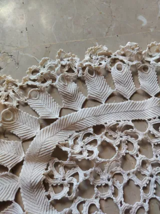 Centrotavola  ovale a mano