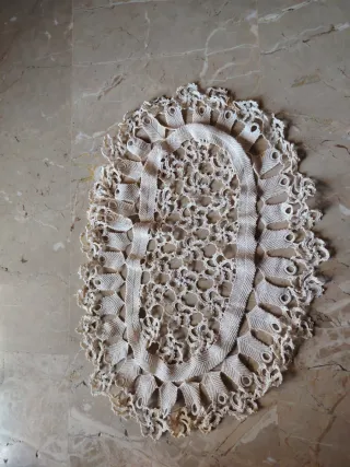 Centrotavola  ovale a mano