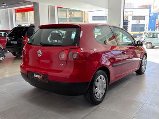 Volkswagen Golf 2005