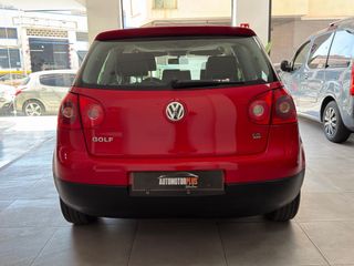 Volkswagen Golf 2005