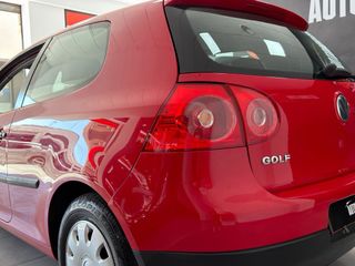 Volkswagen Golf 2005