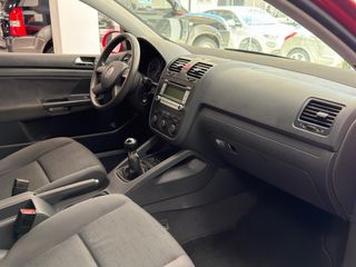 Volkswagen Golf 2005