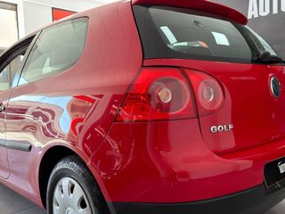 Volkswagen Golf 2005