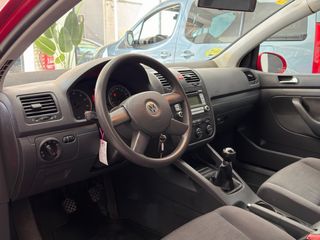 Volkswagen Golf 2005