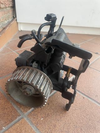 Bomba de inyección Dacia Duster continental +bosch