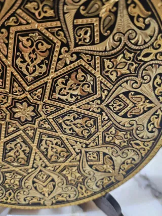 Plato Damasquino artesanal realizado en oro