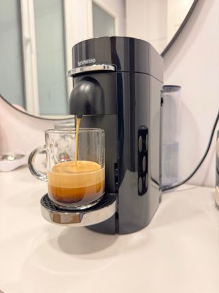 Cafetera Nespresso Vertuo Automática