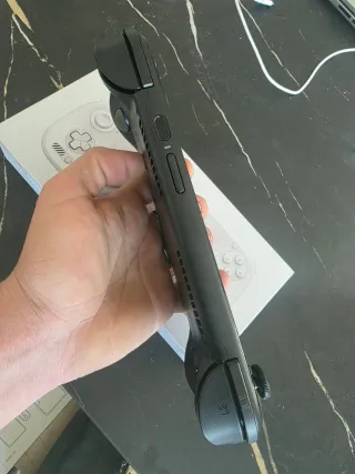 AYN Odin 3 Base Blanca 8GB 128GB Nueva