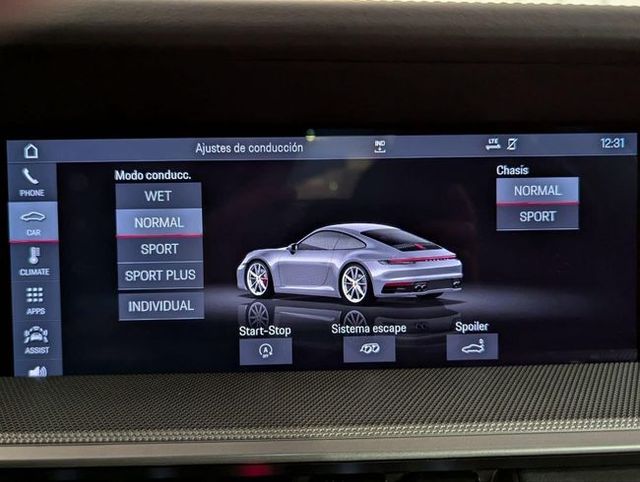 Porsche 911 992 CARRERA 4S