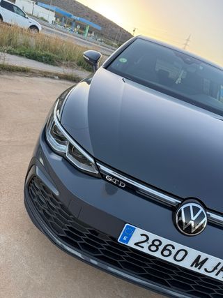 Volkswagen Golf 8 GTD 2021