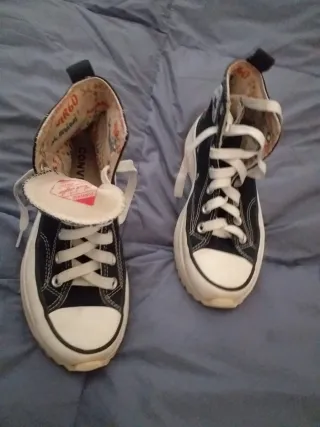Converse ,suela alta .Buen estado .