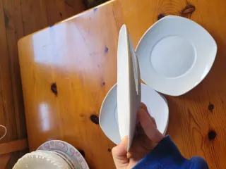 Vajilla de porcelana blanca