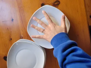 Vajilla de porcelana blanca
